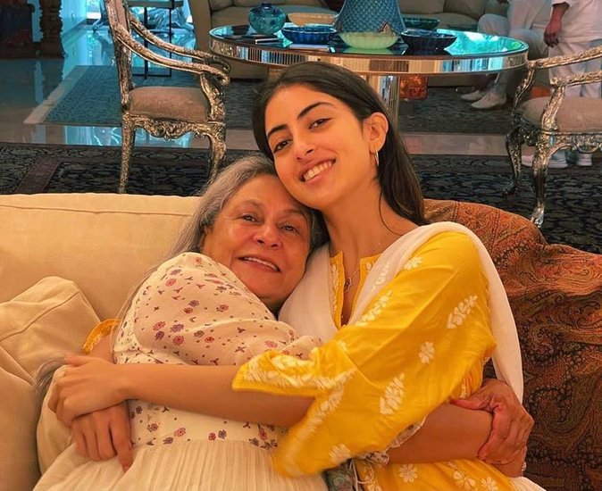 Navya Naveli 3