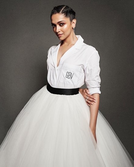 Deepika Padukone 4