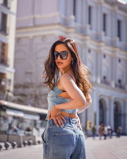 Jasmin Bhasin 1