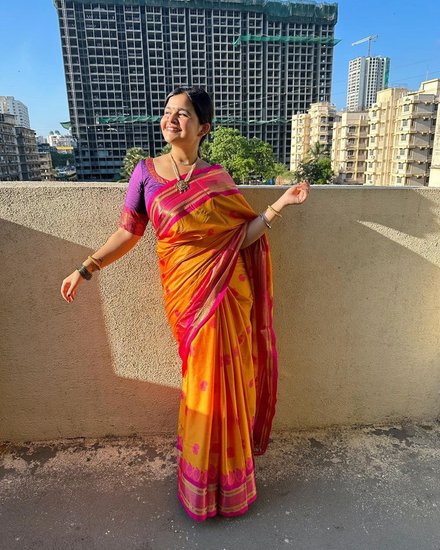 Saloni Daini 8