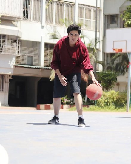 19 years old boy played asur role