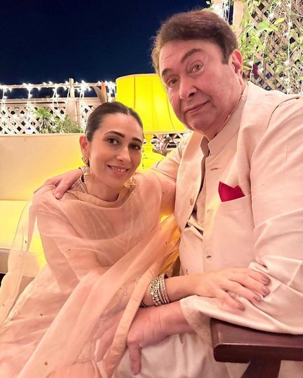 karisma kapoor first movie