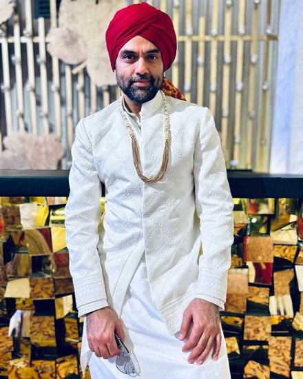 Abhay Deol 1