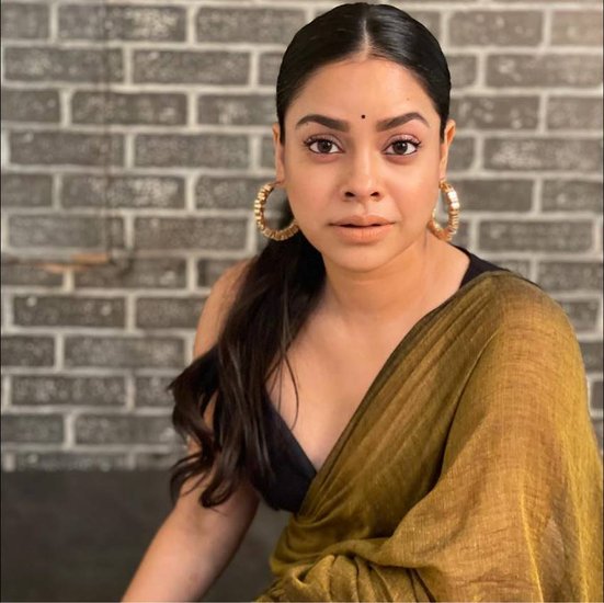 Sumona Chakravarti 1