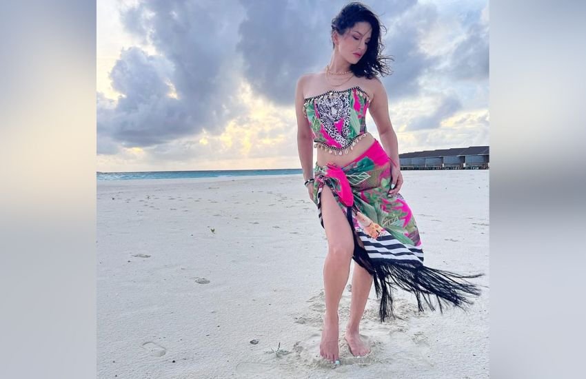 Sunny Leone Latest Sizzling Photos