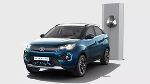 Tata Nexon EV Sales Record । Tata Nexon EV New Milestone । Tata Nexon EV Latest Update । Tata Nexon EV Price