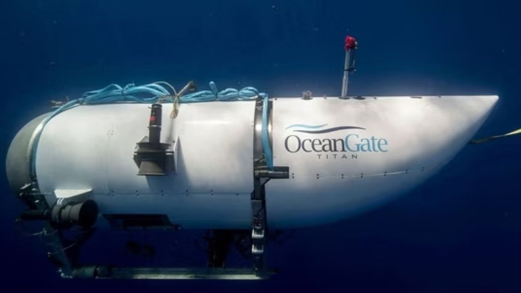 Titanic, submersible