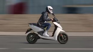 Fastest Electric Scooters in India । Low Budget Fastest Electric Scooters । Affordable Fastest Electric Scooters