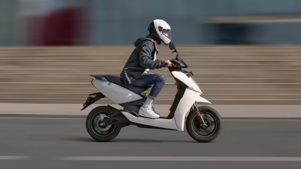 Fastest Electric Scooters in India । Low Budget Fastest Electric Scooters । Affordable Fastest Electric Scooters