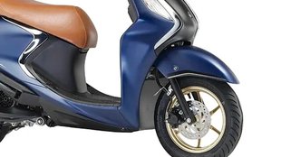 Top 5 Scooters With Hitech Features । Top 5 Scooters With Bluetooth Connectivity । Top 5 Bluetooth Connectivity Scooters । Top 5 Bluetooth Connectivity Scooters With Best Mileage