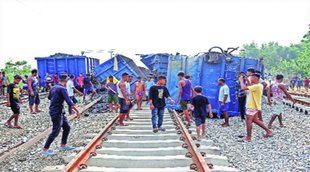 Train Derail