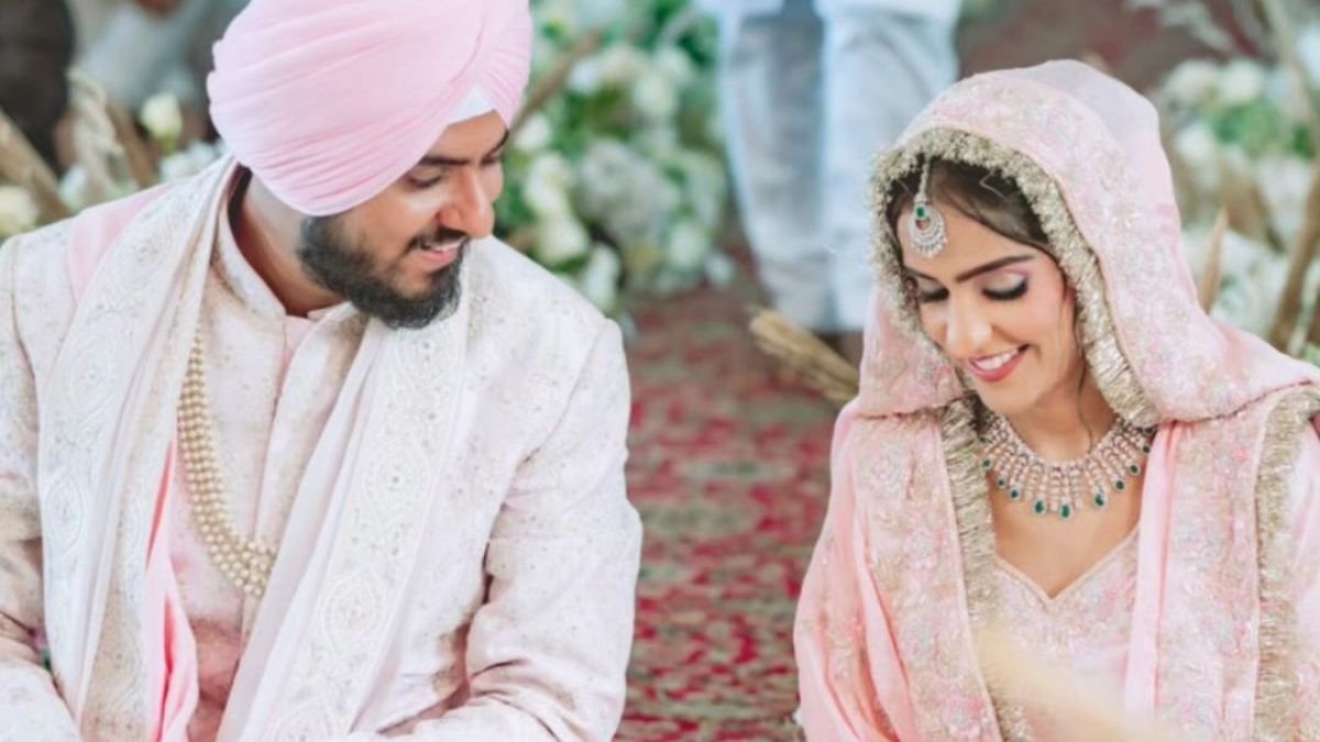Asees Kaur goldie sohel Wedding Photos