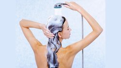 Hair Care Tips: कर्ली या स्‍ट्रेट, हेयर टाइप के हिसाब से हफ्ते में कितनी बार धोने चाहिए बाल? जानिए क्या है सही तरीका