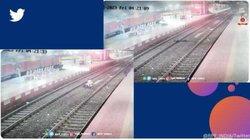 West Bengal: जिन्दगी खत्म करने के लिए पटरी पर लेट गया शख्स; महिला कांस्टेबल ने ऐसे बचाई जान