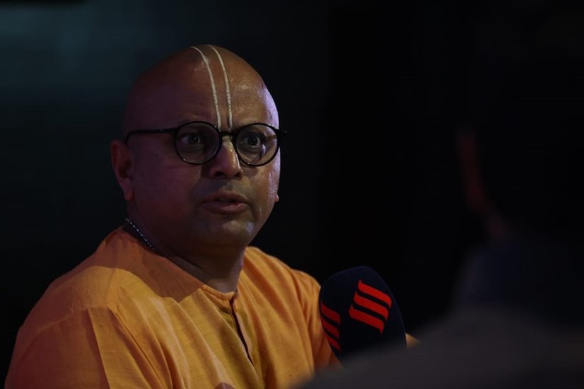 Gaur Gopal Das 11