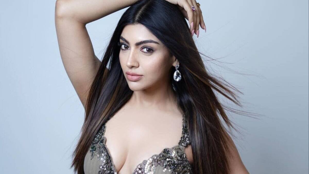 akanksha puri, bigg boss