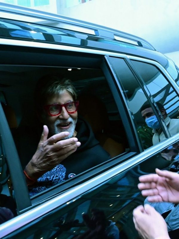 Bollywood stars expensive cars (5)