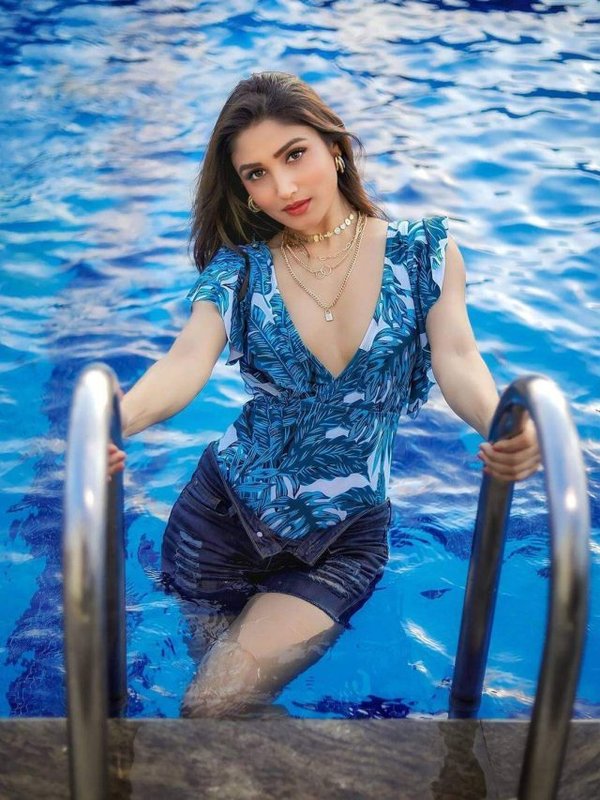 DONAL BISHT FIRE ON WATER