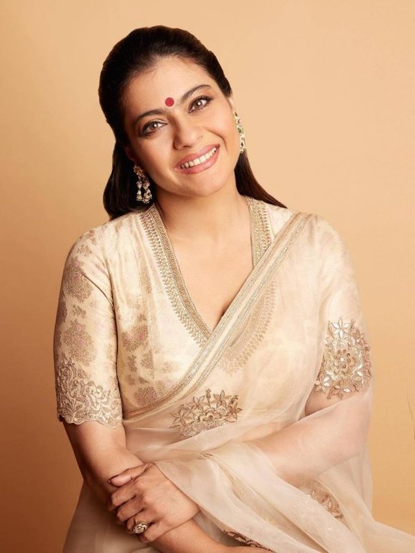 KAJOL AND OTHERS CELEBS WHO FOOLED FANS FOR PUBLICITY