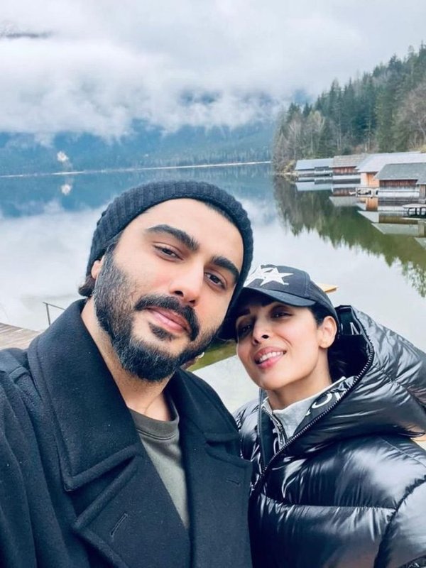 Malaika wished Arjun Kapoor Birthday (6)