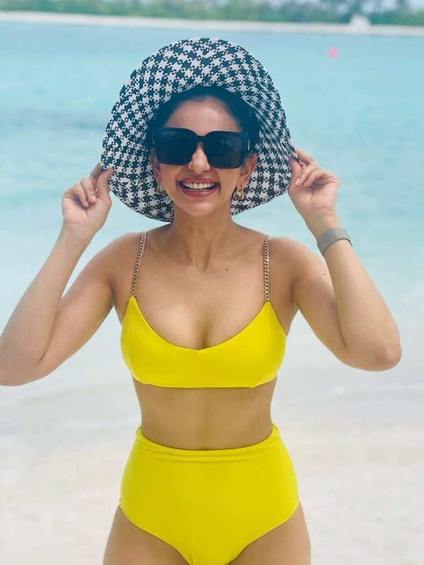 RAKUL PREET IN YELLOW SWIM SUIT