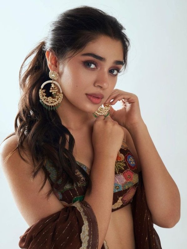 South Actress Kriti Shetty (4)