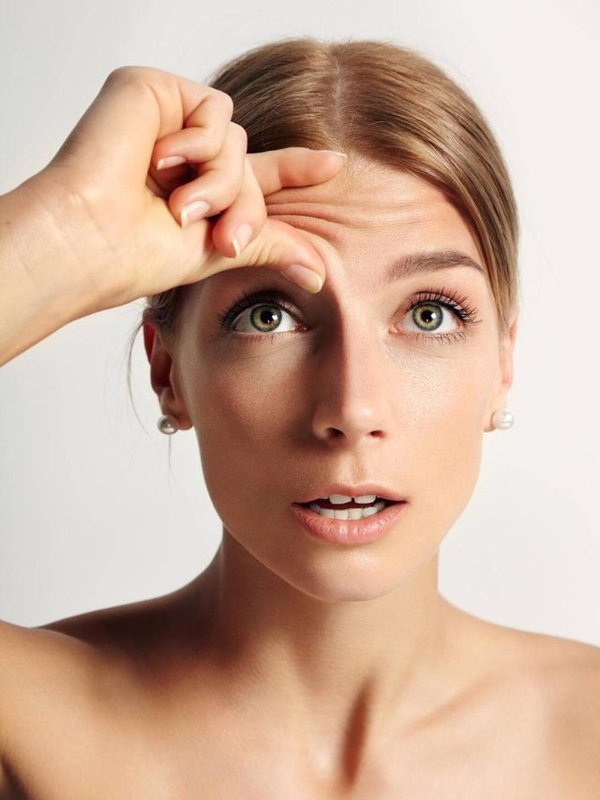 WRINKLES SKIN DUE TO VITAMIN LOSS