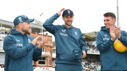 ENG vs IRE: जोश टंग ने लॉर्ड्स में इंग्लैंड के लिए किया डेब्यू, मालामाल हो गया पिता का दोस्त