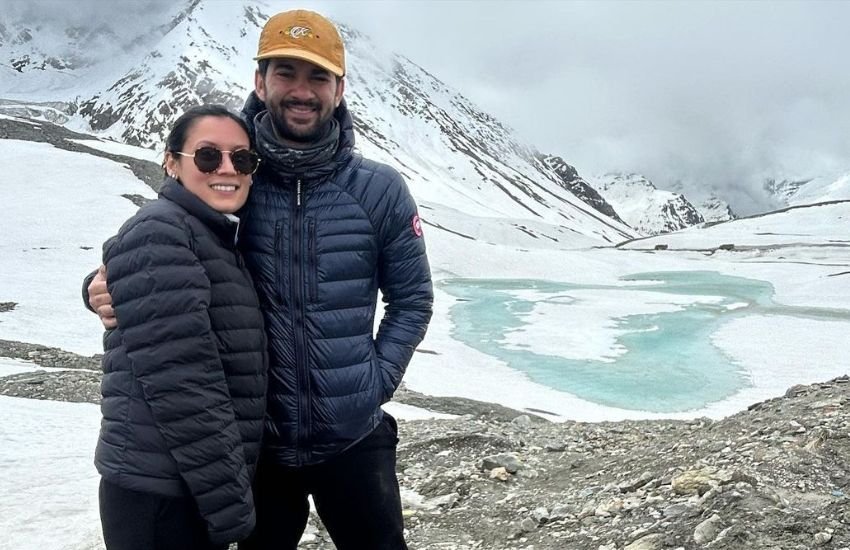karan deol- Drisha Honeymoon Trip