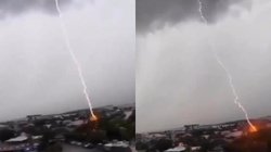 आसमान से एक ही जगह ताबड़तोड़ गिरी बिजली, वीडियो देख खड़े हो जायेंगे रोंगटे