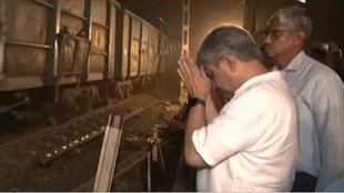 odisha accident | rail minister folded hands|