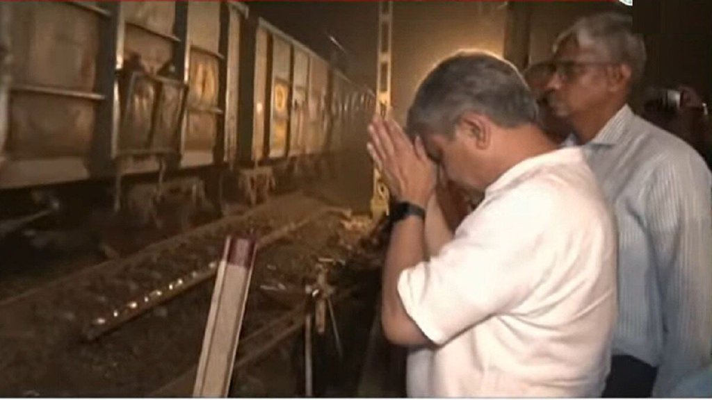 odisha accident | rail minister folded hands|