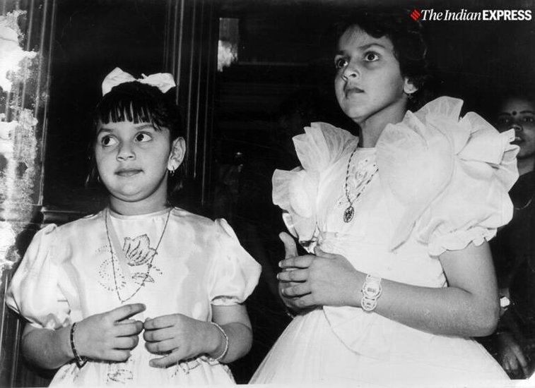 esha deol and ahana deol