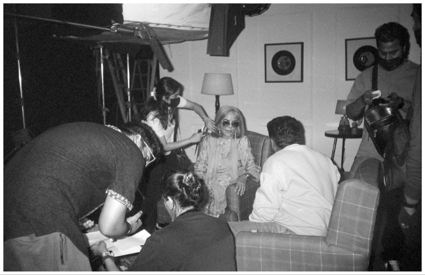 Zeenat Aman Old Pic
