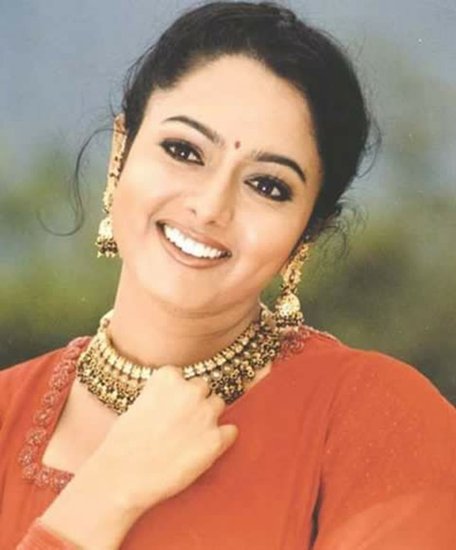 Soundarya 8