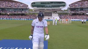 Australia beat england in Lord's test