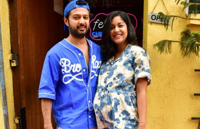 Ishita Dutta Pregnancy Photos