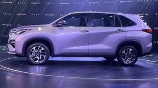 Maruti Suzuki Invicto Top 10 Big Things । Maruti Suzuki Invicto Price । Maruti Suzuki Invicto Highlights । Maruti Suzuki Invicto Big Things