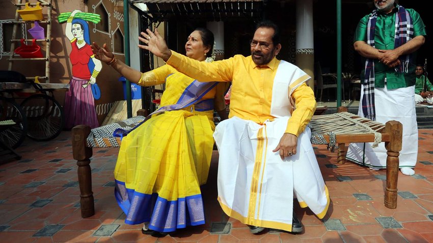 Mukhtar Abbas Naqvi and Wife Seema