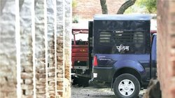 Aligarh Double Murder: प्रॉपर्टी विवाद में महिला और गोद ली हुई बेटी की पीट-पीटकर हत्या, परिवार के ही 7 लोगों के खिलाफ केस