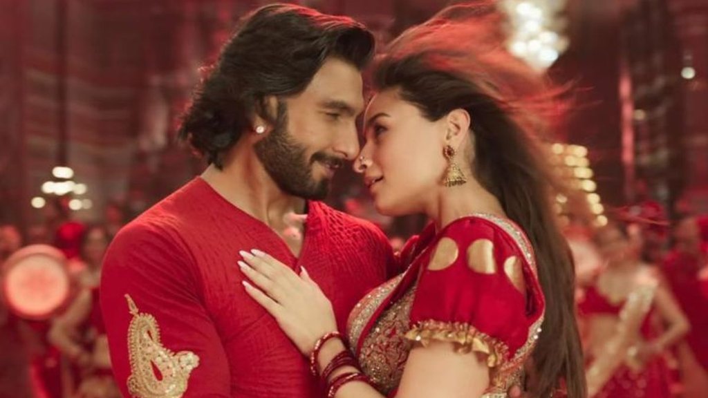 Rocky Aur Rani ki prem kahani movie twitter review
