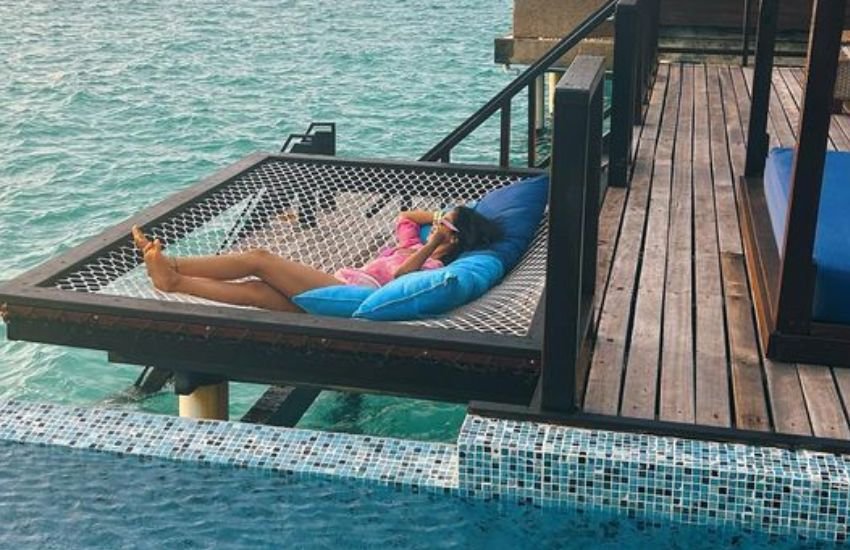 Shriya Pilgaonkar Poses in Bikini