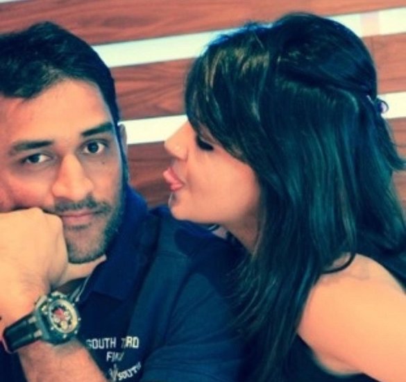 MS Dhoni 7