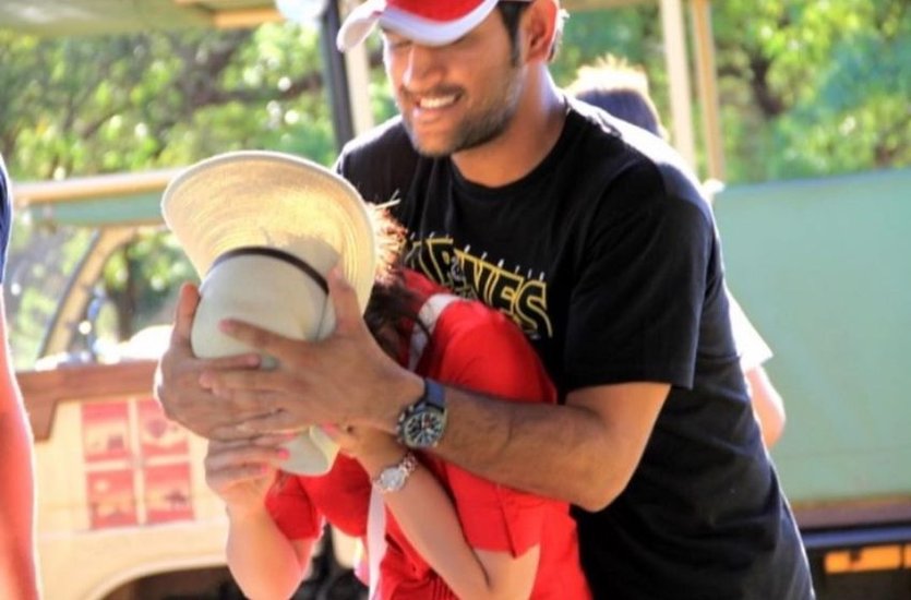 MS Dhoni 8