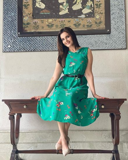 Monica Bedi 5
