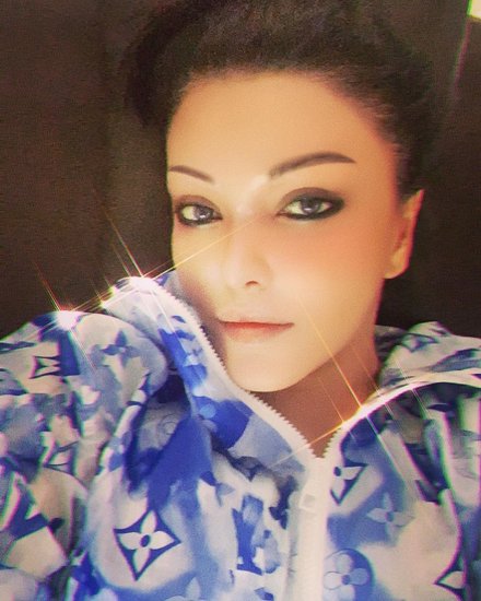 Koena Mitra 9
