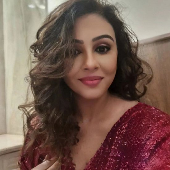 Suchitra Krishnamoorthi 3