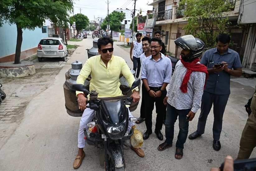 ravi kishan news