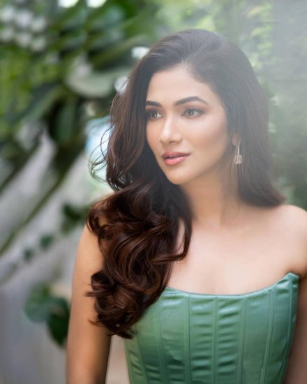 ridhima pandit 2