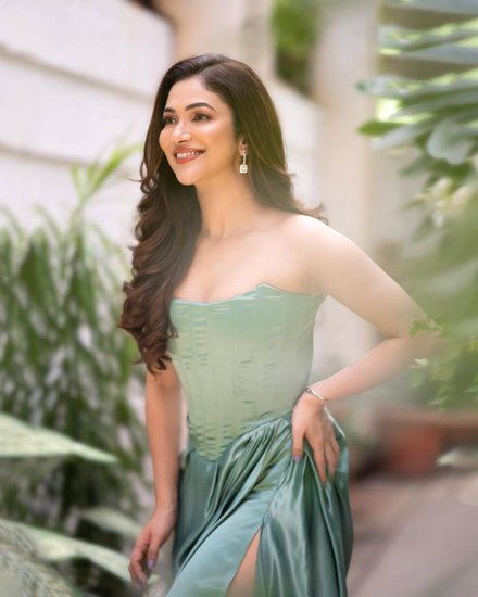 ridhima pandit 5